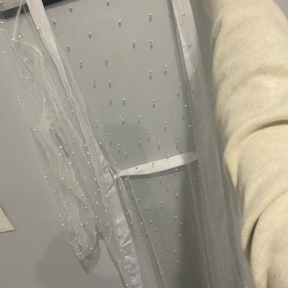 Beautiful sheer robe size s/m with pearl detail - Picture 5 of 6